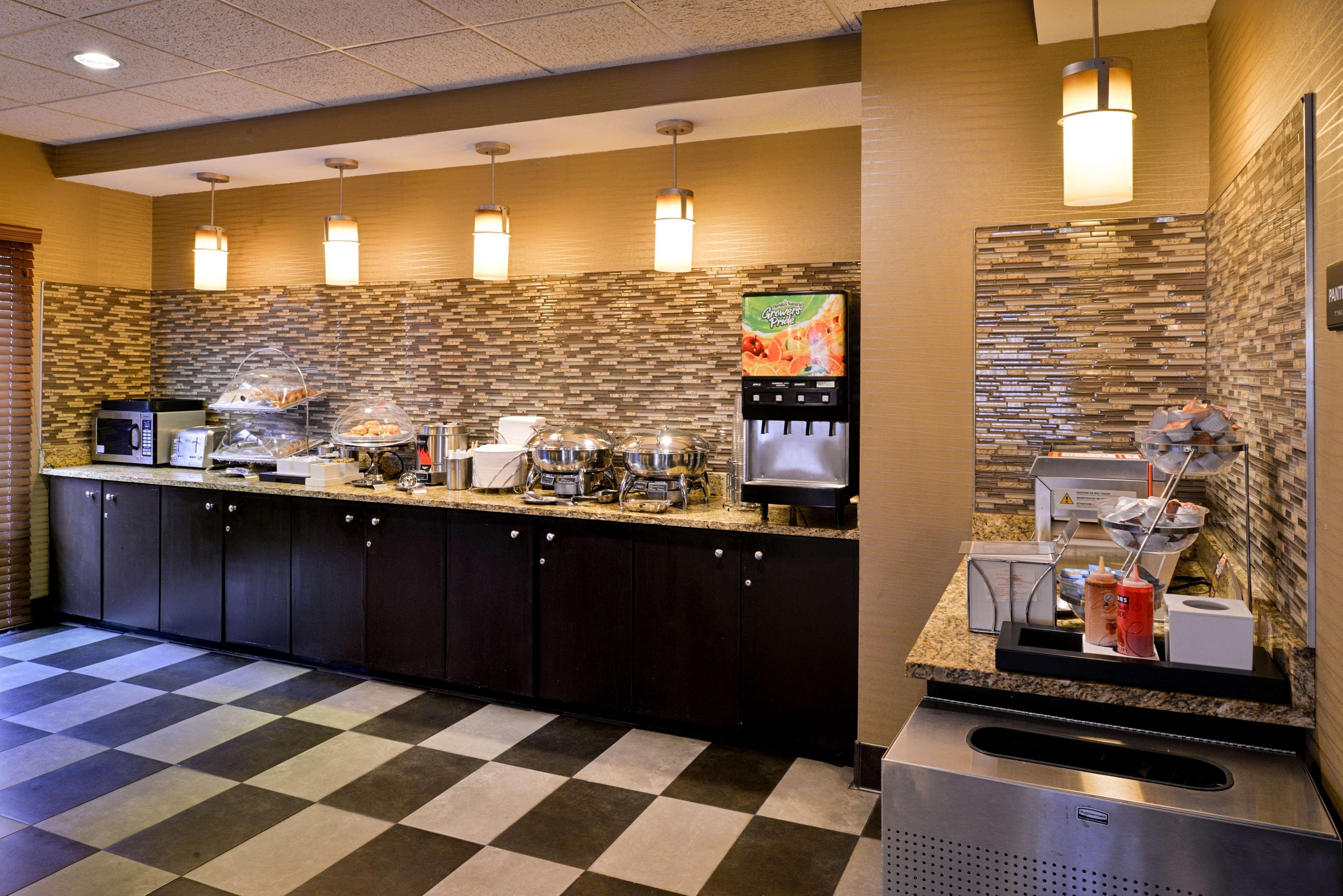 Best Western Plus Bayside Hotel Oakland Extérieur photo