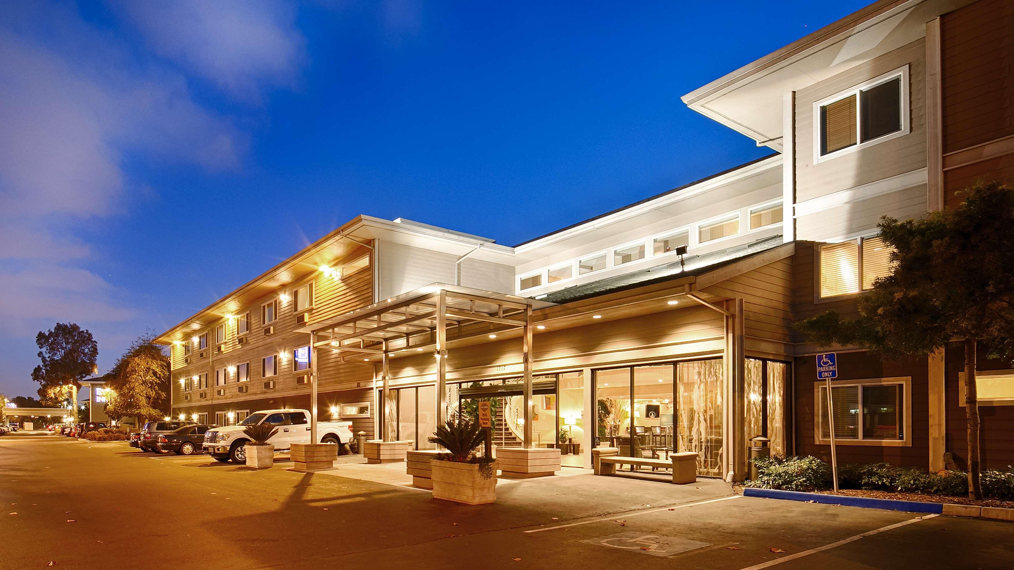 Best Western Plus Bayside Hotel Oakland Extérieur photo