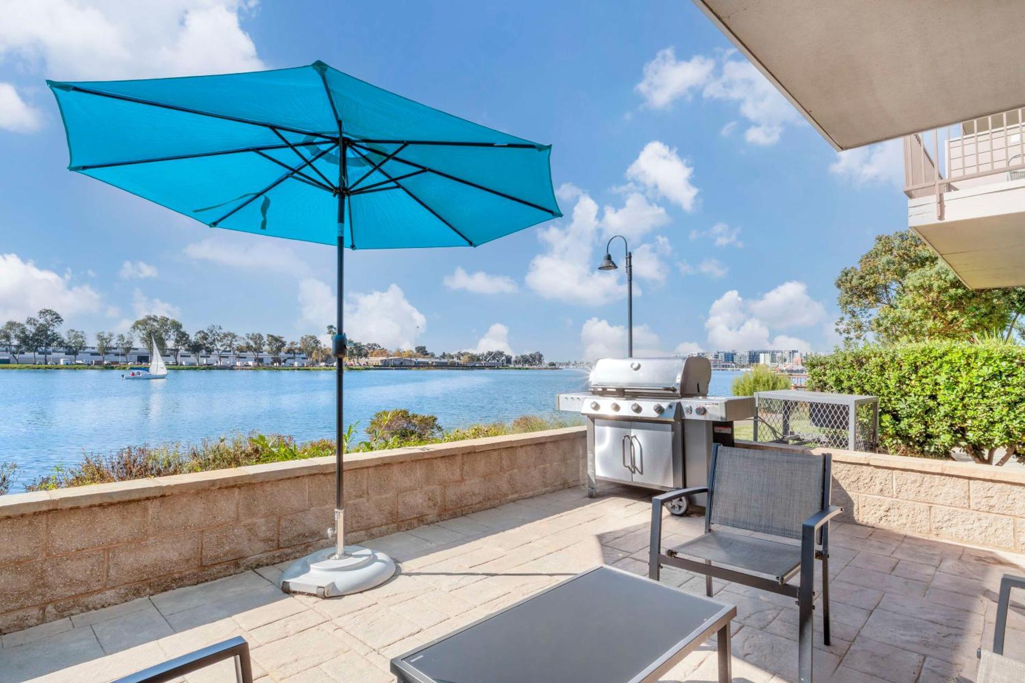 Best Western Plus Bayside Hotel Oakland Extérieur photo